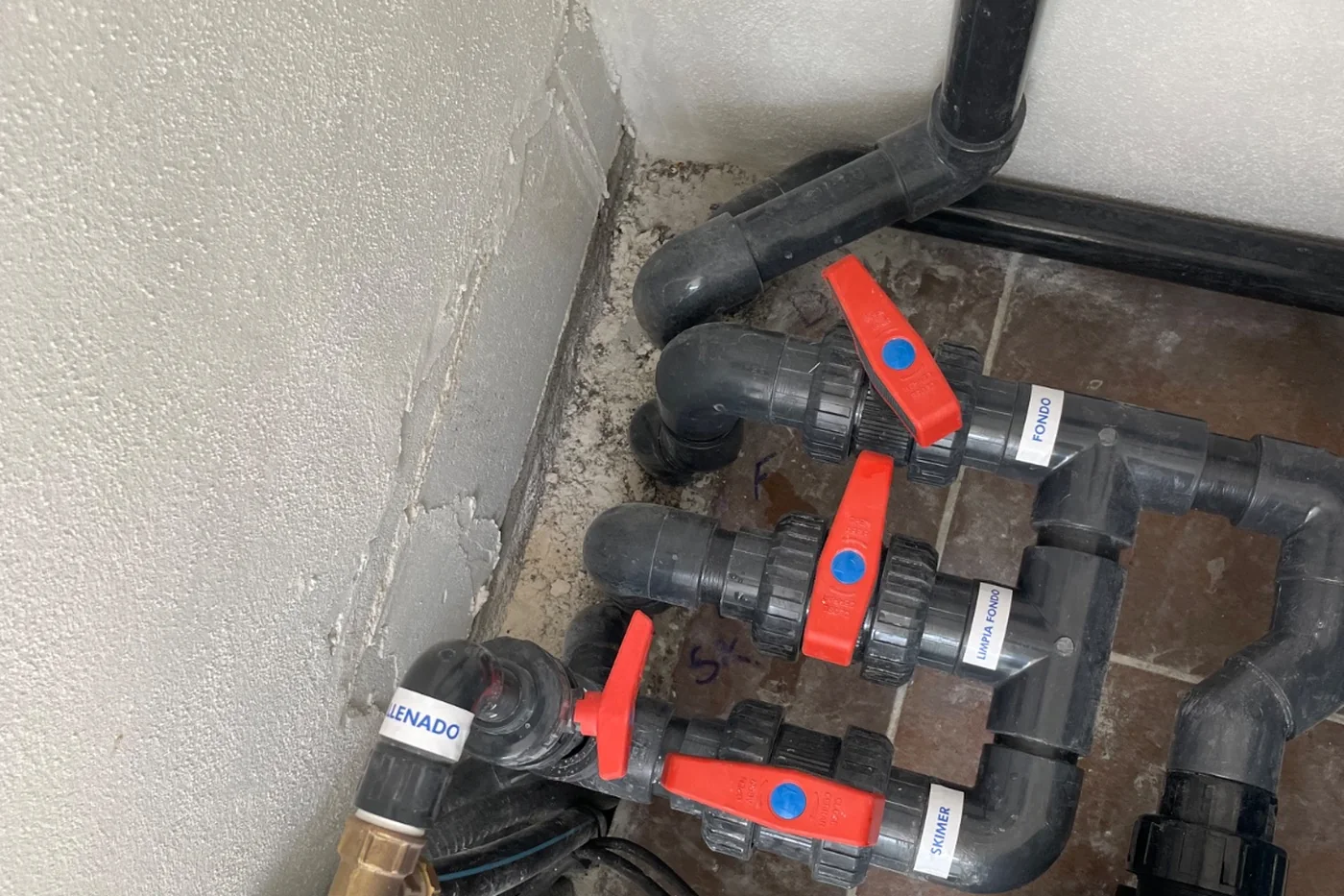 Trabajo real de Santos Pools en la Costa del Sol